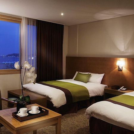 Y Ocean Hotel Yeosu Eksteriør billede