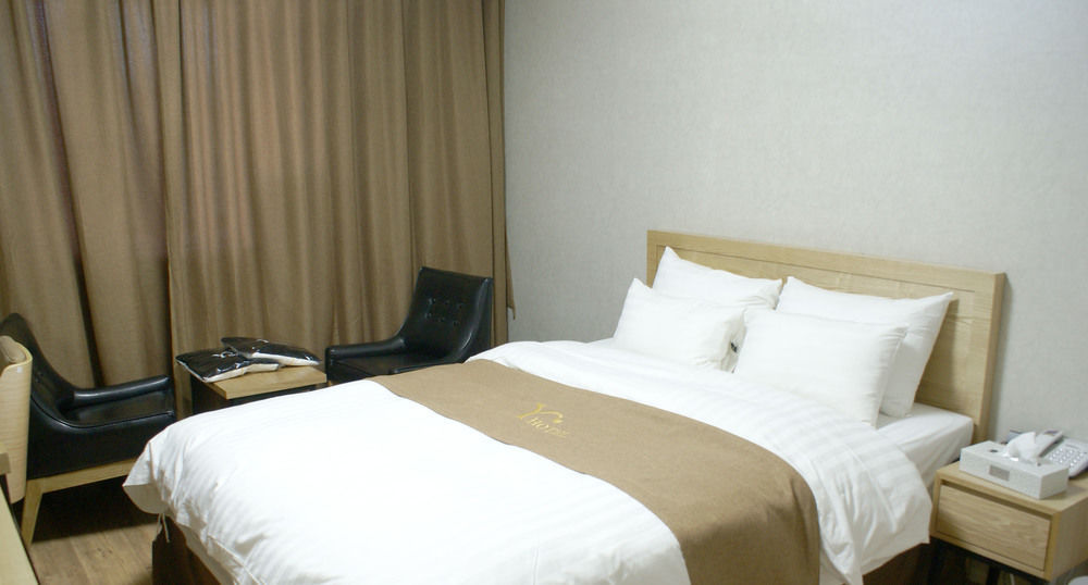 Y Ocean Hotel Yeosu Eksteriør billede