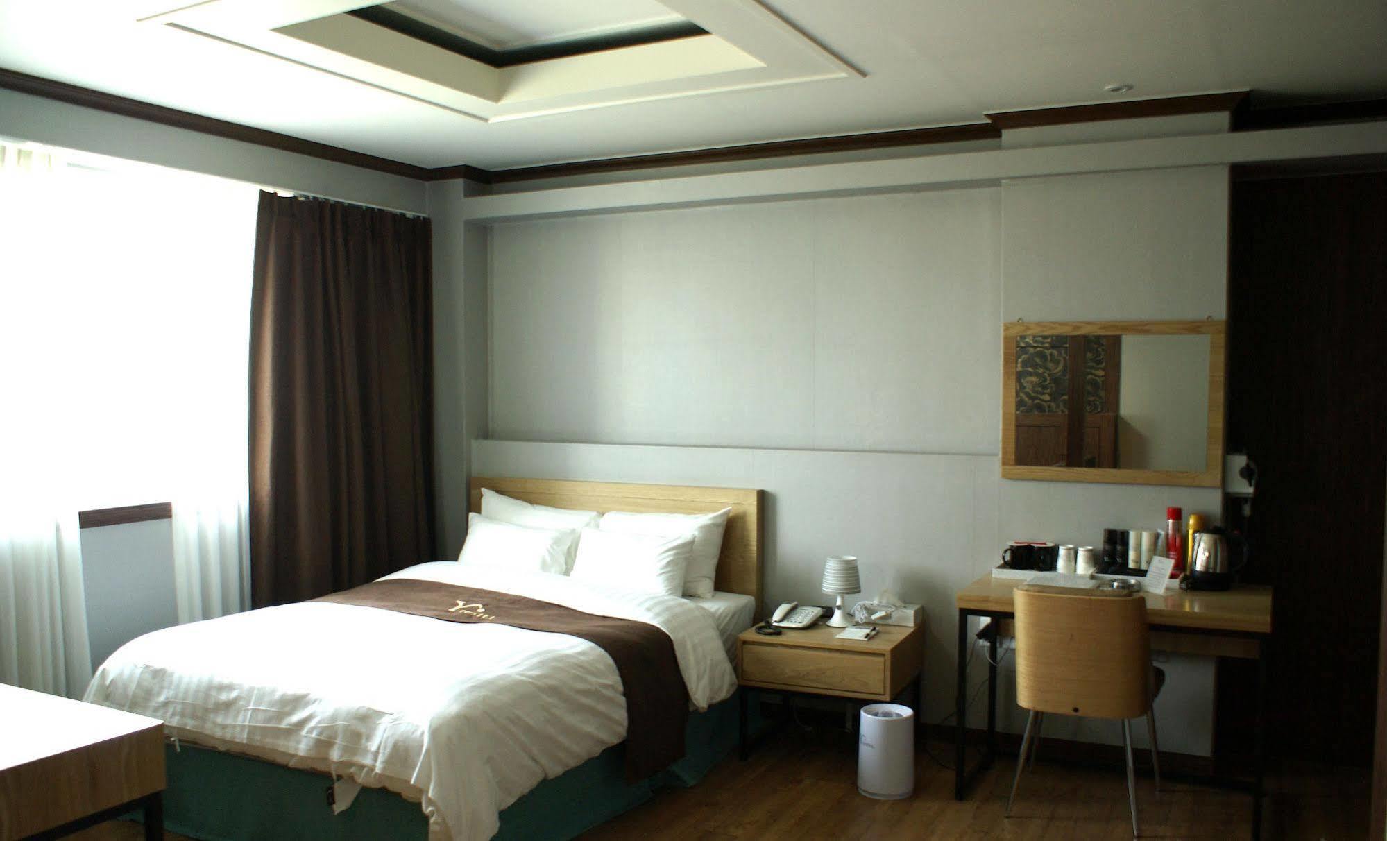 Y Ocean Hotel Yeosu Eksteriør billede