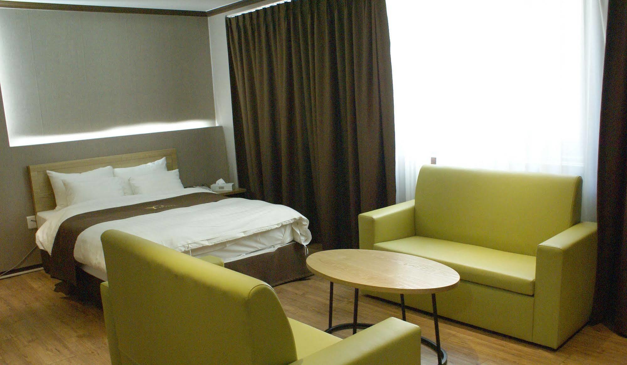 Y Ocean Hotel Yeosu Eksteriør billede